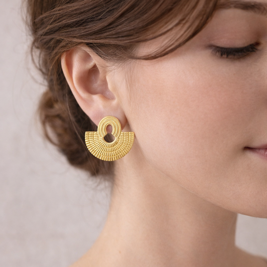 Brincos Leque Dourado